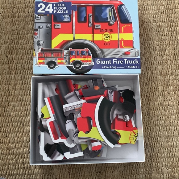 Lot of 2- Melissa & Doug 24pc floor puzzles - Traffic & Truck - Picture 3 of 8